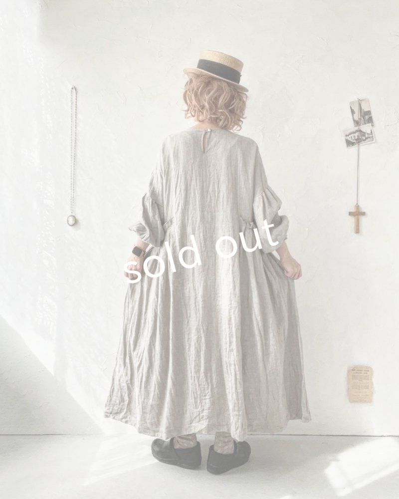 画像15: MARCHE' DE SOEUR/サイドタックワンピース・ベージュ (15)