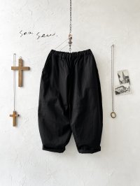 seasew.／オックスコクーンパンツ・ブラック