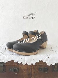 dansko／リラ・black