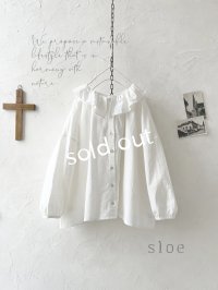 sloe／フリル襟のパフ袖ブラウス・オフホワイト