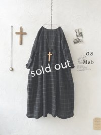 08mab/ギャザーワンピース・黒ウインドウペン