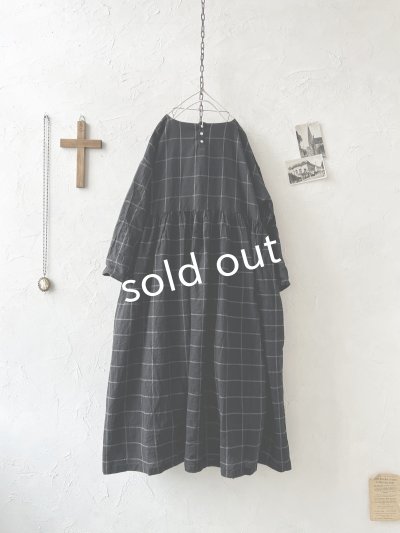 画像5: 08mab/ギャザーワンピース・黒ウインドウペン