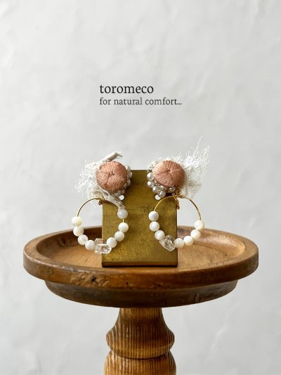 画像1: toromeco／アンティークシルクと天然石イヤリング・サーモンピンク