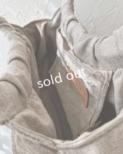 画像9: ecru-ke/木の持ち手バッグ・ブラックチェリー&ギャザーリネン