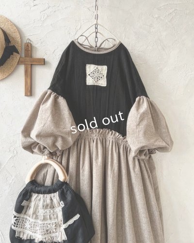 画像2: MARCHE' DE SOEUR／ブルターニュのワンピース・黒×ベージュ
