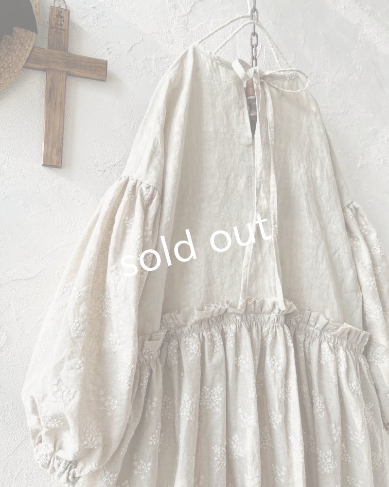 画像13: MARCHE' DE SOEUR／ブルターニュのワンピース・ミルク×生成り刺繍 (13)