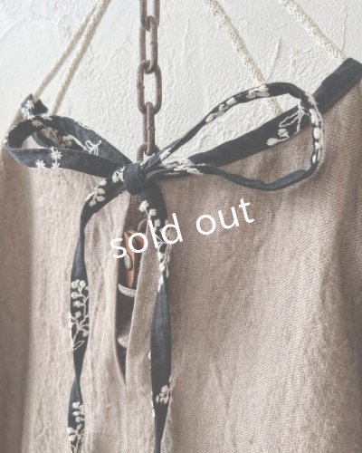 画像10: MARCHE' DE SOEUR／ブルターニュのワンピース・ココアベージュ×黒刺繍