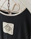画像5: MARCHE' DE SOEUR／ブルターニュのワンピース・黒×生成り刺繍 (5)