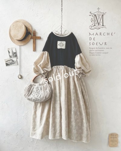 画像1: MARCHE' DE SOEUR／ブルターニュのワンピース・黒×生成り刺繍