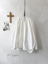 seasew.／高密度ツイルノーカラーシャツ・オフ