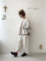 seasew.／コットンヘンプタックパンツ・生成り