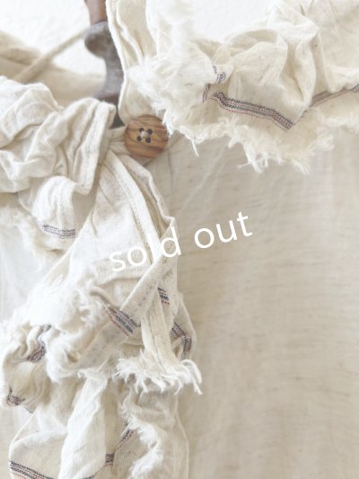 画像4: MARCHE' DE SOEUR/フローフリルタイトブラウス・アイボリー