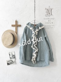 MARCHE' DE SOEUR／フローフリルタイトブラウス・ブルー