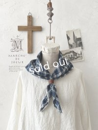 MARCHE' DE SOEUR／革タグ付きストール・ブルーチェック