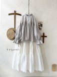 画像1: tegami/ピンタックリボンパフ袖のブラウス・ライトグレー (1)