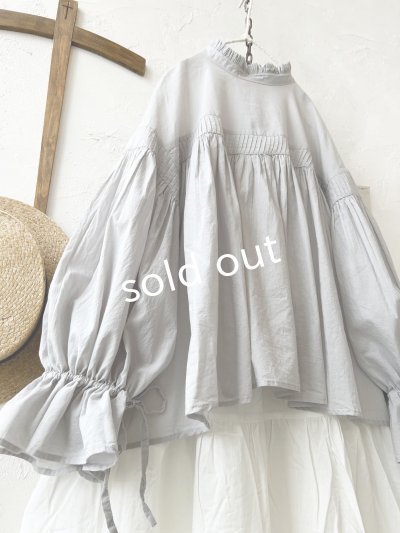 画像3: tegami/ピンタックリボンパフ袖のブラウス・ライトグレー