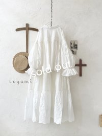 tegami/ピンタックリボンパフ袖のブラウス・オフ