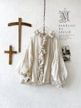 画像1: MARCHE' DE SOEUR／フローフリルパフ袖ブラウス・アイボリー (1)