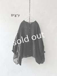 Dgy/フレアギャザーのガーゼブラウス・黒