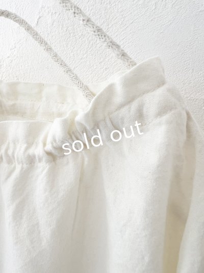 画像4: Bliss Bunch/ドロスト襟の5分袖ブラウス・アイボリー