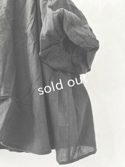 画像3: Dgy/ふんわり袖のジョーゼットブラウス・黒