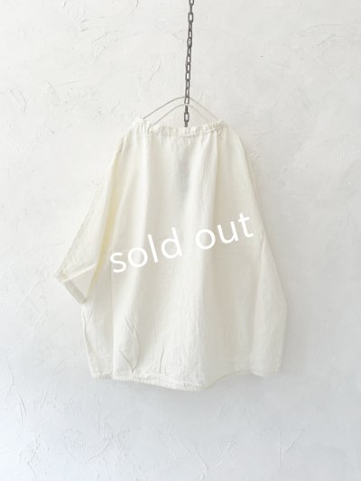 画像7: Bliss Bunch/ドロスト襟の5分袖ブラウス・アイボリー