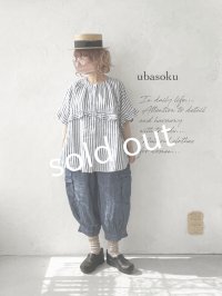 ubasoku/0920 ラウンドフリル半袖ブラウス・ブラックストライプ