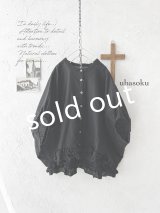 ubasoku/0928 裾フリルのドルマンブラウス・黒