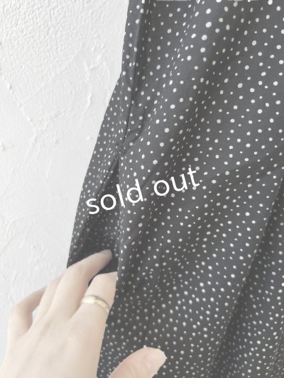 画像8: ubasoku/0950 ラウンドフリルワンピース・黒ドット