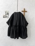 画像4: ubasoku/0931 ガーベラ刺繍のギャザープルオーバー・チャコール