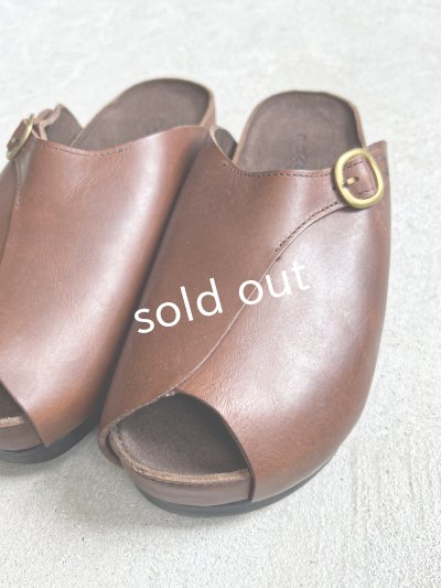 画像5: 【30%OFF SALE】Diu／オープントゥサンダル・ダークブラウン【Ｌ】