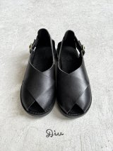 Diu／本革ロリエサンダル・黒【Ｌ】