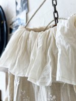 画像5: MARCHE' DE SOEUR／大きなラッフル襟のチュニック・木の実ししゅうにミルク襟 (5)