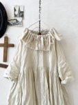画像2: MARCHE' DE SOEUR／大きなラッフル襟のチュニック・ミルクに木の実ししゅう襟 (2)