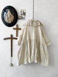 画像9: MARCHE' DE SOEUR／大きなラッフル襟のチュニック・ミルクに木の実ししゅう襟