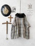 画像1: MARCHE' DE SOEUR／大きなラッフル襟のチュニック・先染チェックに黒ガーゼ襟 (1)