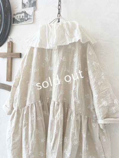 画像11: MARCHE' DE SOEUR／大きなラッフル襟のチュニック・木の実ししゅうにミルク襟