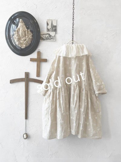 画像10: MARCHE' DE SOEUR／大きなラッフル襟のチュニック・木の実ししゅうにミルク襟