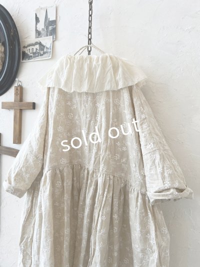 画像10: MARCHE' DE SOEUR／大きなラッフル襟のチュニック・野花ししゅうにミルク襟