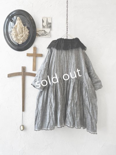 画像9: MARCHE' DE SOEUR／大きなラッフル襟のチュニック・シャンブレーに黒ガーゼ襟