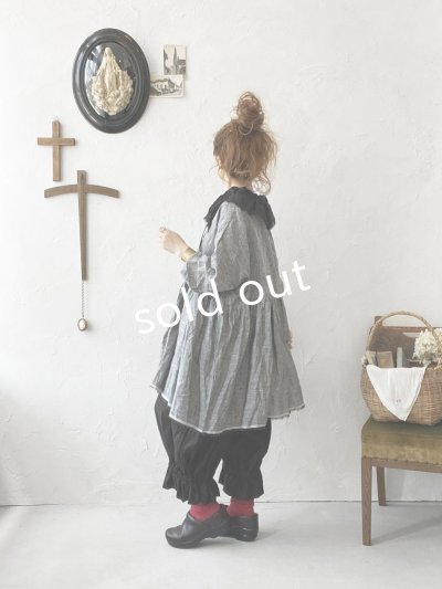 画像12: MARCHE' DE SOEUR／大きなラッフル襟のチュニック・シャンブレーに黒ガーゼ襟