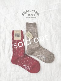 SMALL STONE／フラワードットソックス