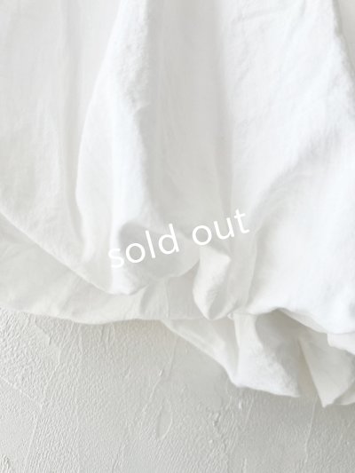 画像9: SO／二枚仕立てのバルーンパンツ・グレージュ