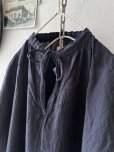 画像2: seasew.／306 スキッパーギャザーブラウス・ネイビー (2)