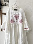 画像2: shizuka's【5】アンティークレースちょうちょ袖ワンピース・白C (2)