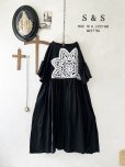 画像1: shizuka's【23】アンティークレースちょうちょ袖ワンピース・黒B (1)