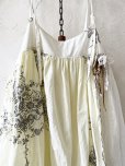 画像2: shizuka's【32】アンティークレースのキャミワンピース・クリーム (2)