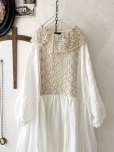 画像2: shizuka's【11】アンティークレースのボリューム袖ワンピース・白A (2)