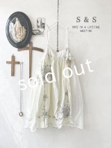 shizuka's【32】アンティークレースのキャミワンピース・クリーム