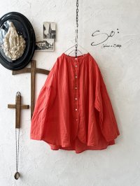 SO／バックギャザーシャツ・レッド